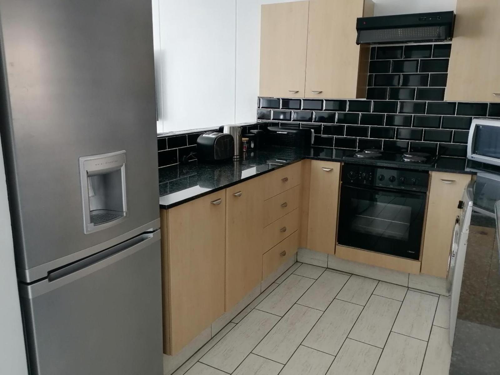 Emabheleni Executive Suites Westpoint Johannesburg Room photo